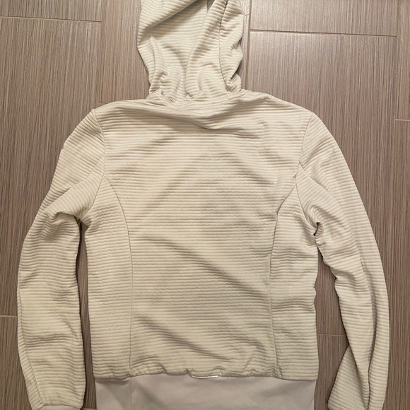 Running hoodie adidas size S - Picture 2 of 4